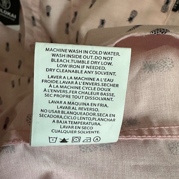 Molokai Surf Co. NWT men’s size XXL pink pineapple print button front shirt - Picture 10 of 11